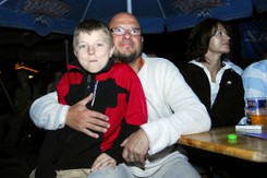 Poszedł w ślady sławnego ojca. Tak zmieniał się Jakub Gąsowski [FOTO]