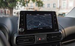 Toyota Proace City nowym hitem w Polsce. Kusi nie tylko gwarancją na milion km