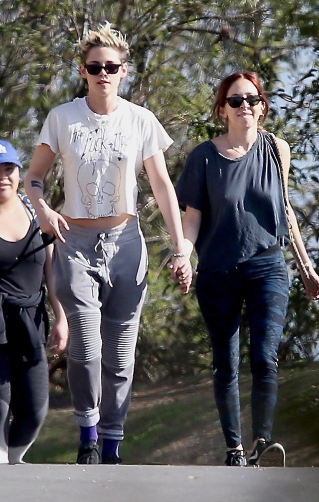 Nemrég szakított Stella Maxwelllel, most ezzel a lánnyal randizik Kristen Stewart