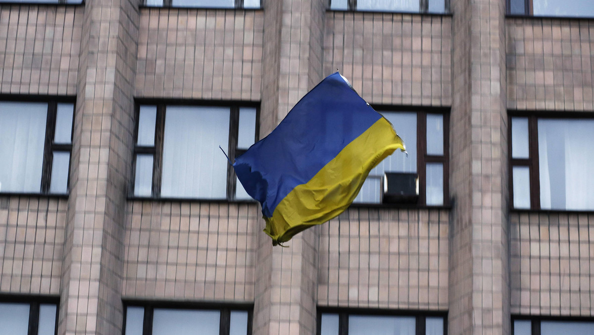 Pomoc gospodarcza dla Ukrainy będzie głównym tematem wtorkowego spotkania premiera Ukrainy Arsenija Jaceniuka oraz jego rządu z Komisją Europejską w Brukseli. Unia Europejska obiecała Ukrainie wsparcie o wartości co najmniej 11 mld euro przez kilka lat.