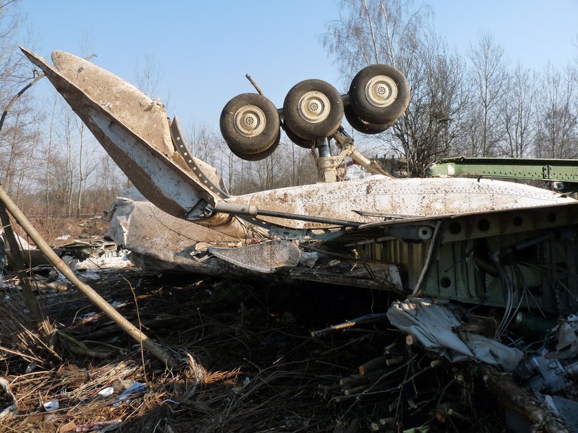 Wrak Tu-154 w Smoleńsku