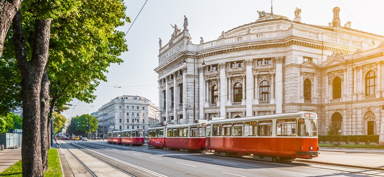 Austria: Koniec ograniczeń dotyczących wychodzenia z domu