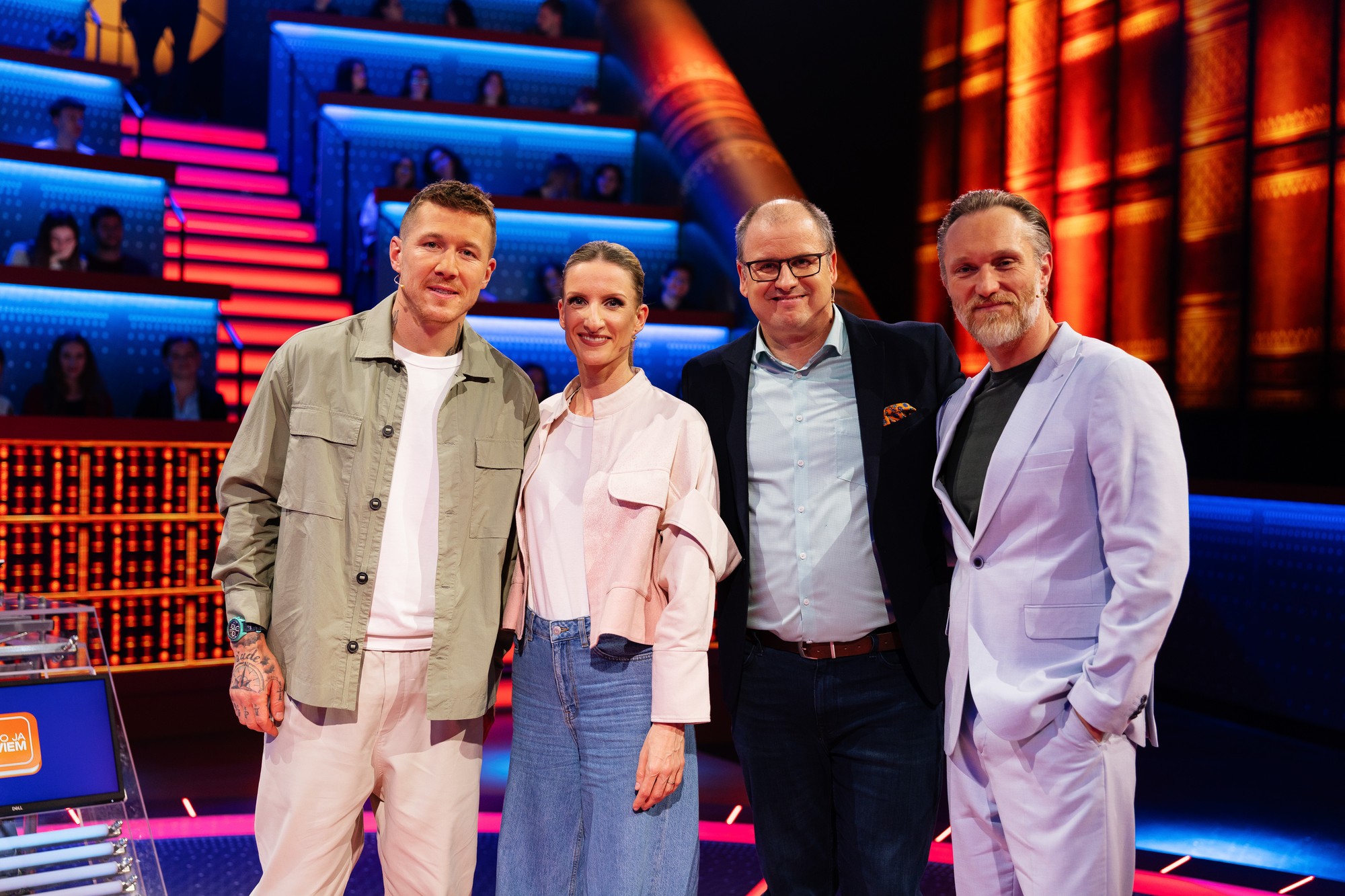 Vedomostná šou Čo ja viem - Juraj Kucka, Adela Vinczeová, Marcel Merčiak a Marián Mitaš.