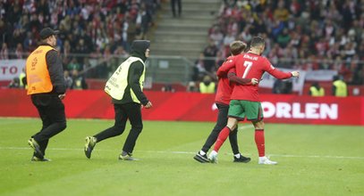 Młody fan oszukał ochronę i popędził do Ronaldo. Zachwycająca reakcja Portugalczyka [DUŻO ZDJĘĆ]