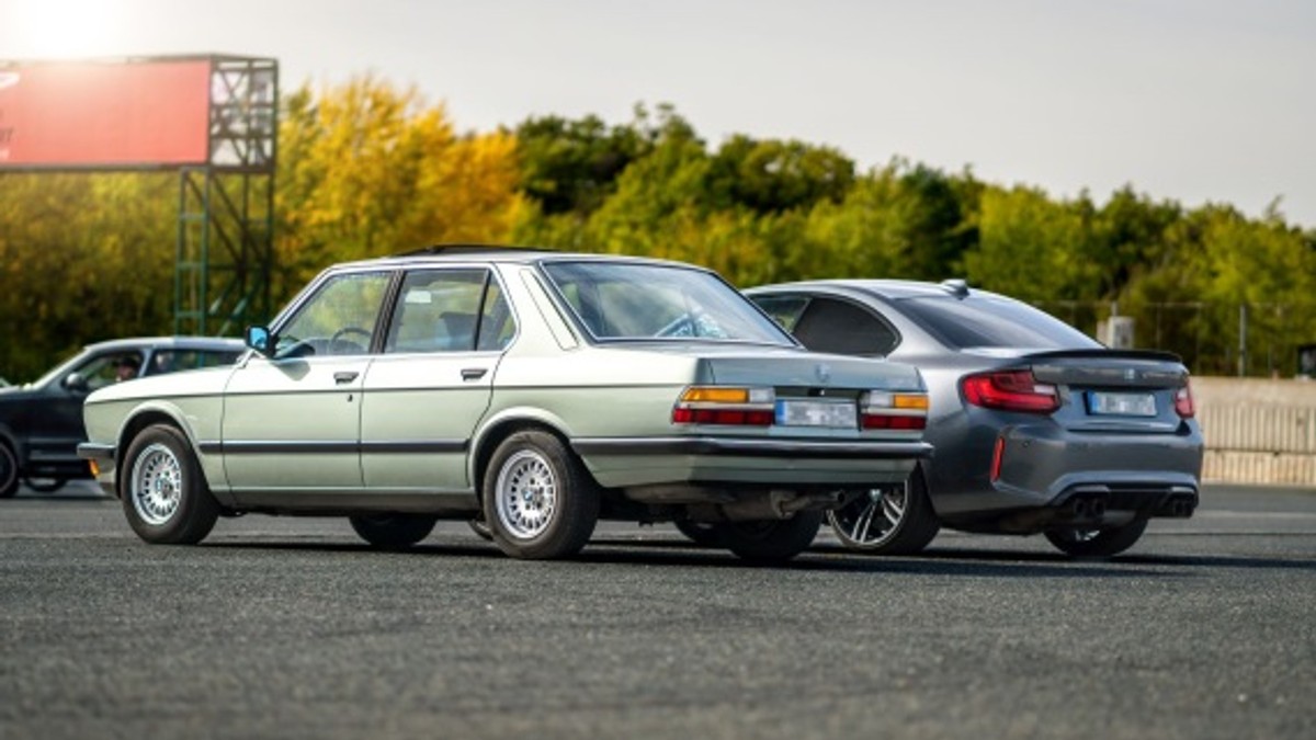 Bilo da je vaš automobil star, bilo da je nov, LOJALNOST može da vam se isplati - nova stvar bi mogla da vam donese MNOGO prednosti, ali i lepih ŠOK iznenađenja (ANKETA)