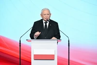 Kaczyński, atakując Konfederację, może się przeliczyć. "Podejmuje bardzo ryzykowną grę" [OPINIA]