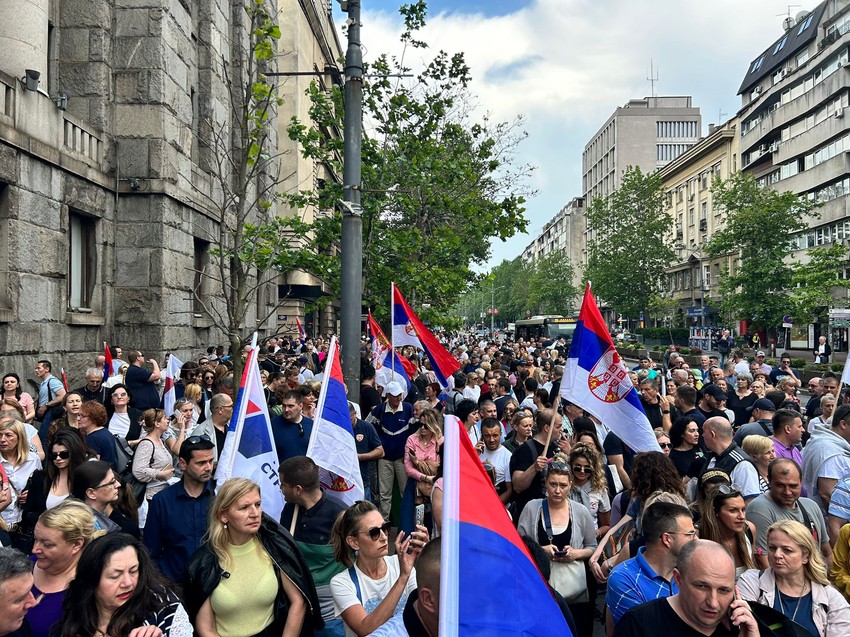 Gužva u Bulevaru kod Glavne pošte