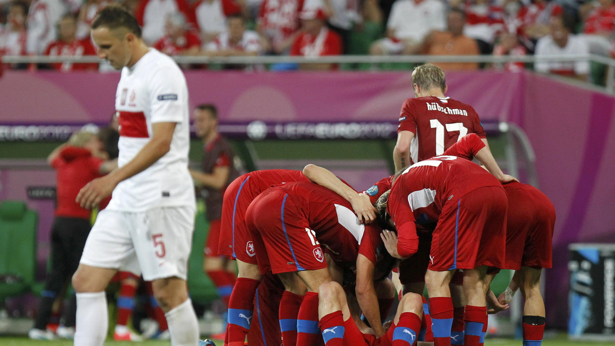 Marcin Wasilewski i Dariusz Dudka znaleźli się wśród najgorszych piłkarzy Euro 2012. Listę zawodników, którzy najsłabiej prezentowali się podczas zakończonego turnieju, postanowił opublikować portal Goal.com.