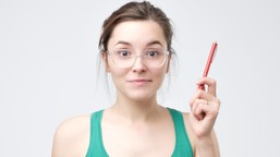 Bardzo trudny quiz z wiedzy o społeczeństwie. Musisz wysilić szare komórki, by zdobyć 15/20