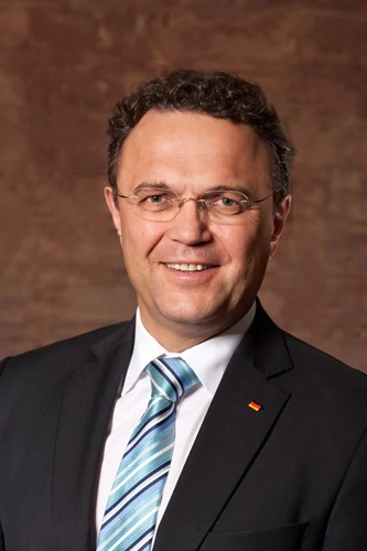 Hans-Peter Friedrich, niemiecki minister spraw wewnętrznych w rządzie Angeli Merkel. fot. Wikipedia.