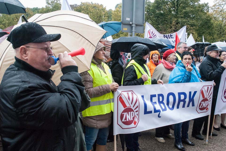 Nauczyciele protestowali w Gdańsku. "To jest sygnał ostrzegawczy dla całego rządu"