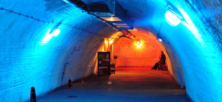 18 metrów pod ziemią. Największy schron II wojny ponownie otwarty