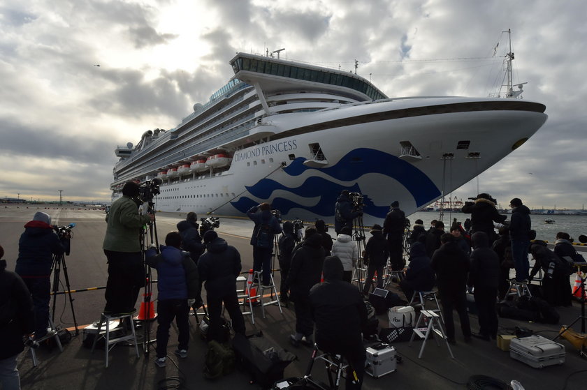 Koronawirus z Wuhan: coraz więcej zakażonych na statku Diamond Princess