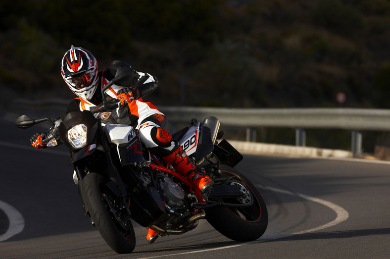 KTM 2009 – prawdziwy supersport i turystyczny motard