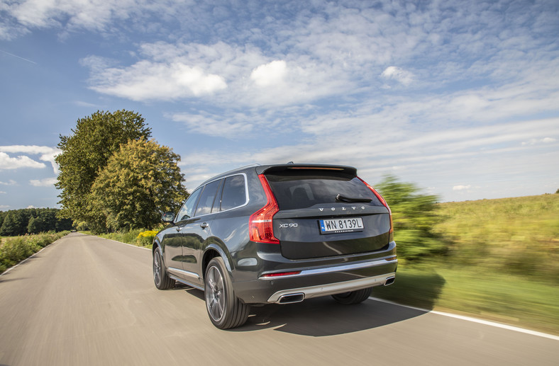 Volvo XC90 B5