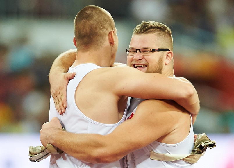 Chłopaki na medal. Złoto Fajdka, brąz Nowickiego. ZDJĘCIA