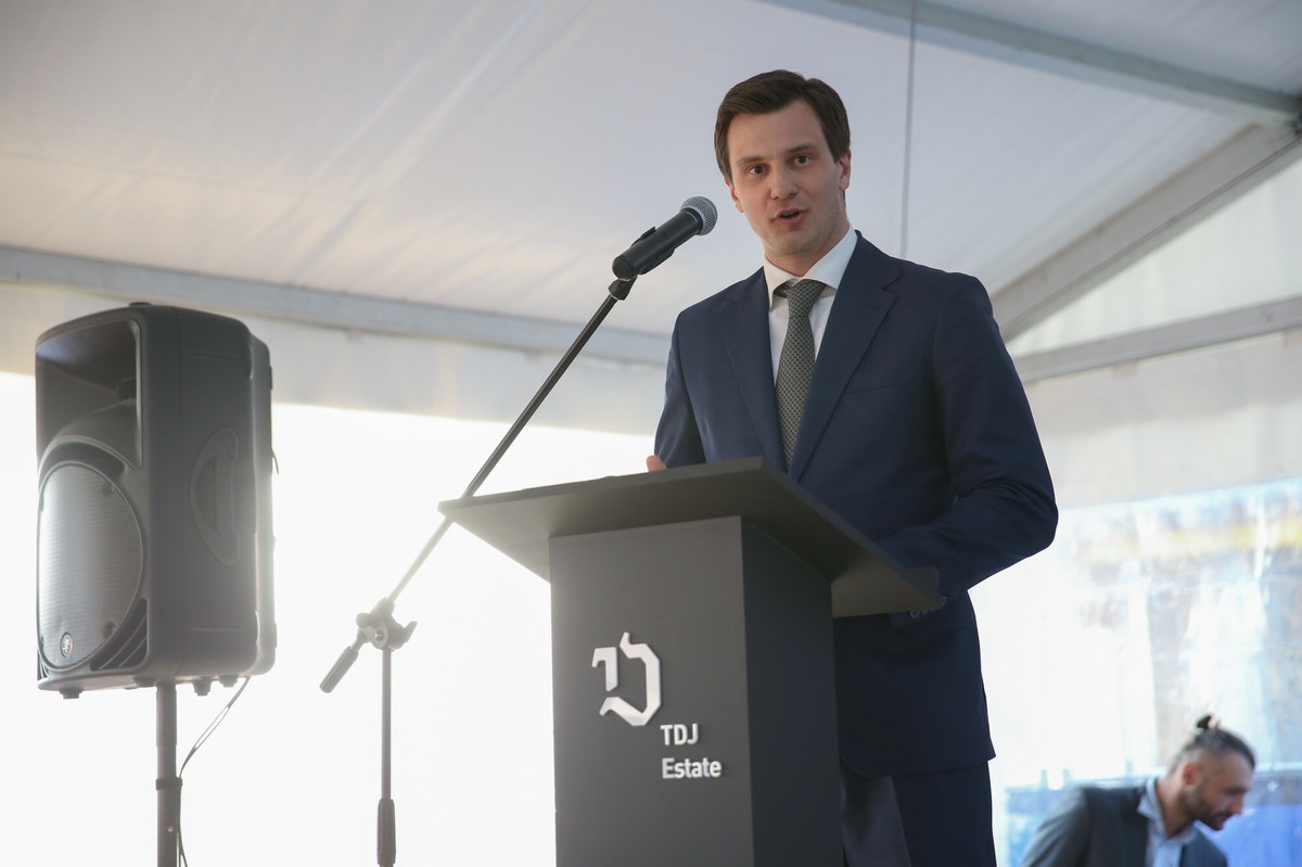 Tomasz Domogała ma 40 lat i 3,7 mld zł majątku. Z firmy ojca stworzył giganta