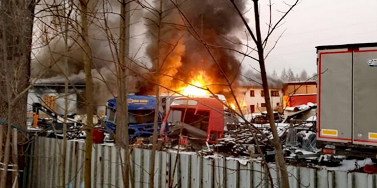 Ogromny pożar na Podhalu. Płonie hala w Szaflarach