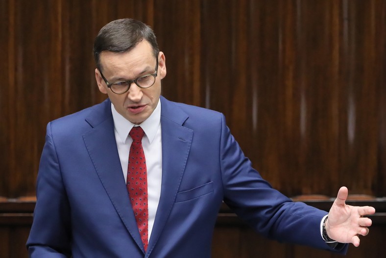 Mateusz Morawiecki pokazał zdjęcie z Brukseli. Mem z ...