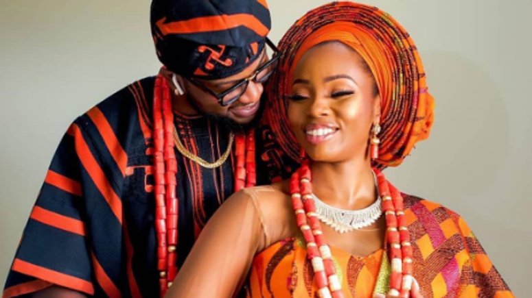 Bambam and Teddy A hold their traditional wedding ceremony at Ibese, Ilaro, in Ogun State. (Honeylens)