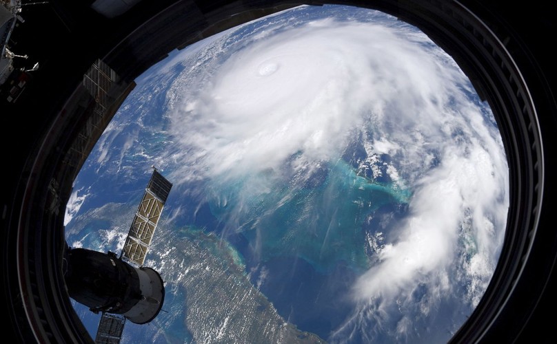 Huragan Dorian widziany z kosmosu