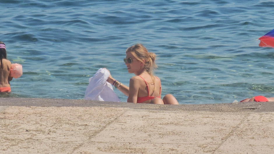 Nevena Božović  sa ćerkom