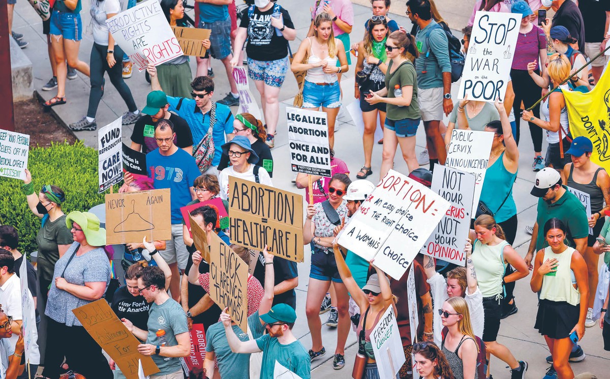 Piątkowy wyrok Sądu Najwyższego w USA znów zaognił spór o aborcję