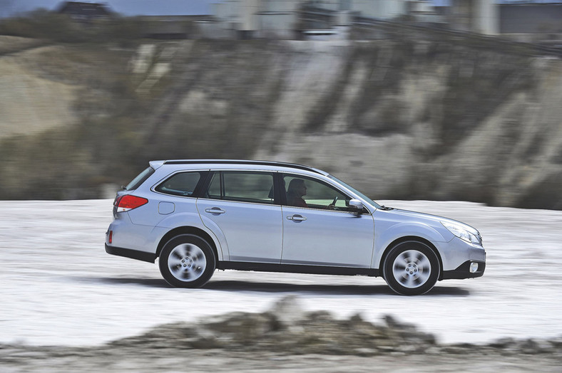 Audi A4 Allroad kontra Volkswagen Passat Alltrack i Subaru Outback: off-road małego formatu