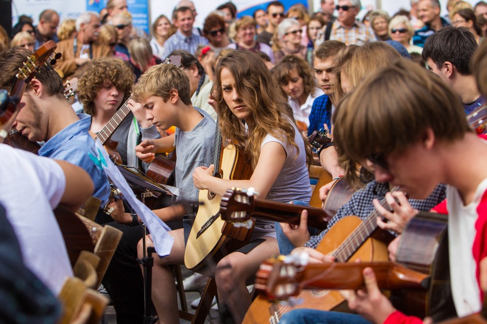 POZNAŃ HAPPENING GITAROWY