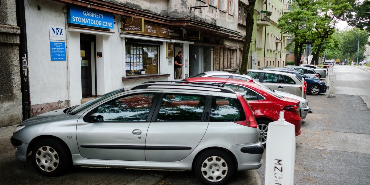 Od 8 lipca obowiązują w Bytomiu nowe zasady parkowania. Będzie drożej, ale są tez bonusy!