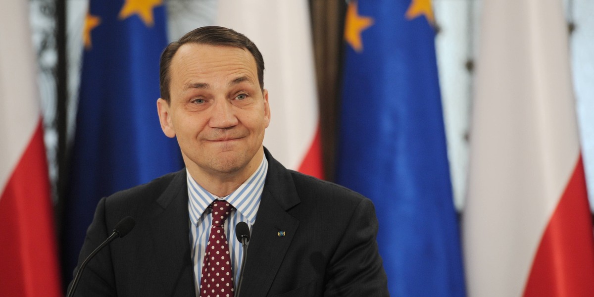 Sikorski do Macierewicza: "Antek, świrze"