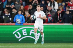 Damian Szymański przedłużył kontrakt z AEK Ateny