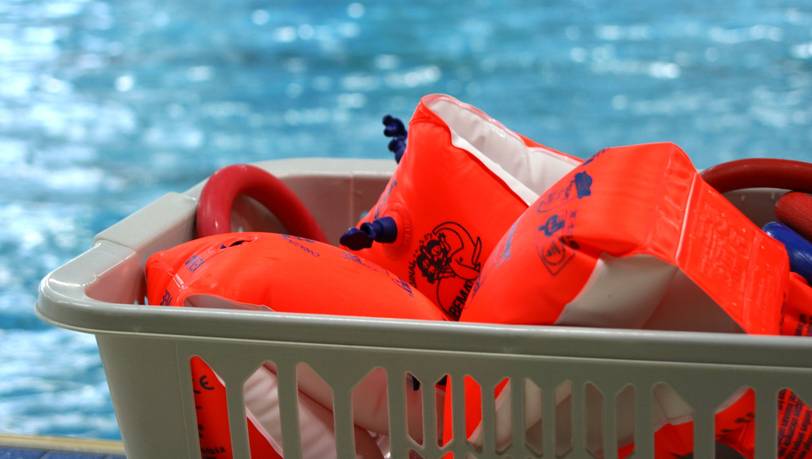 So finden Sie die besten Schwimmflügel für Anfänger 
