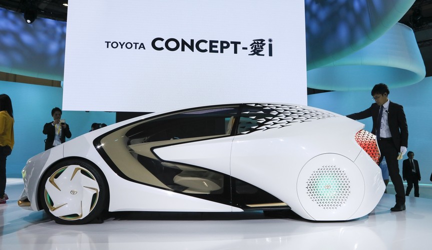 Toyota Concept-i