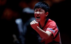 Niespełna 14-letni 'dzieciak' ogrywa na MŚ utytułowanych rywali. Harimoto jest już w ćwierćfinale [FOTO]