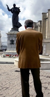 SPAIN-POPE-STATUE