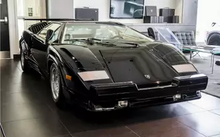 Nieużywane Lamborghini Countach na sprzedaż