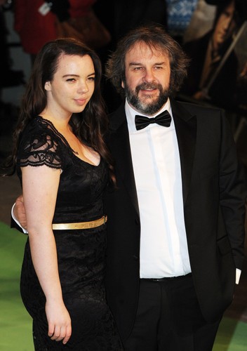 Sir Peter Jackson z córką Katie Jackson na premierze 'Hobbita' w Londynie