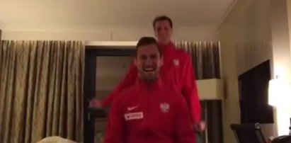 Krychowiak i Szczęsny jadą do Francji na koniu! WIDEO