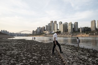 Niedobory energii w Chinach. Państwo Środka walczy z falą upałów