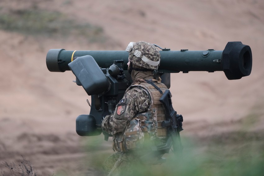 Američka raketa "Džavelin" leti brže od zvuka