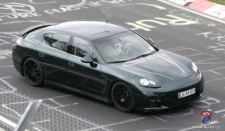 Porsche Panamera: pierwsze zdjęcia i informacje