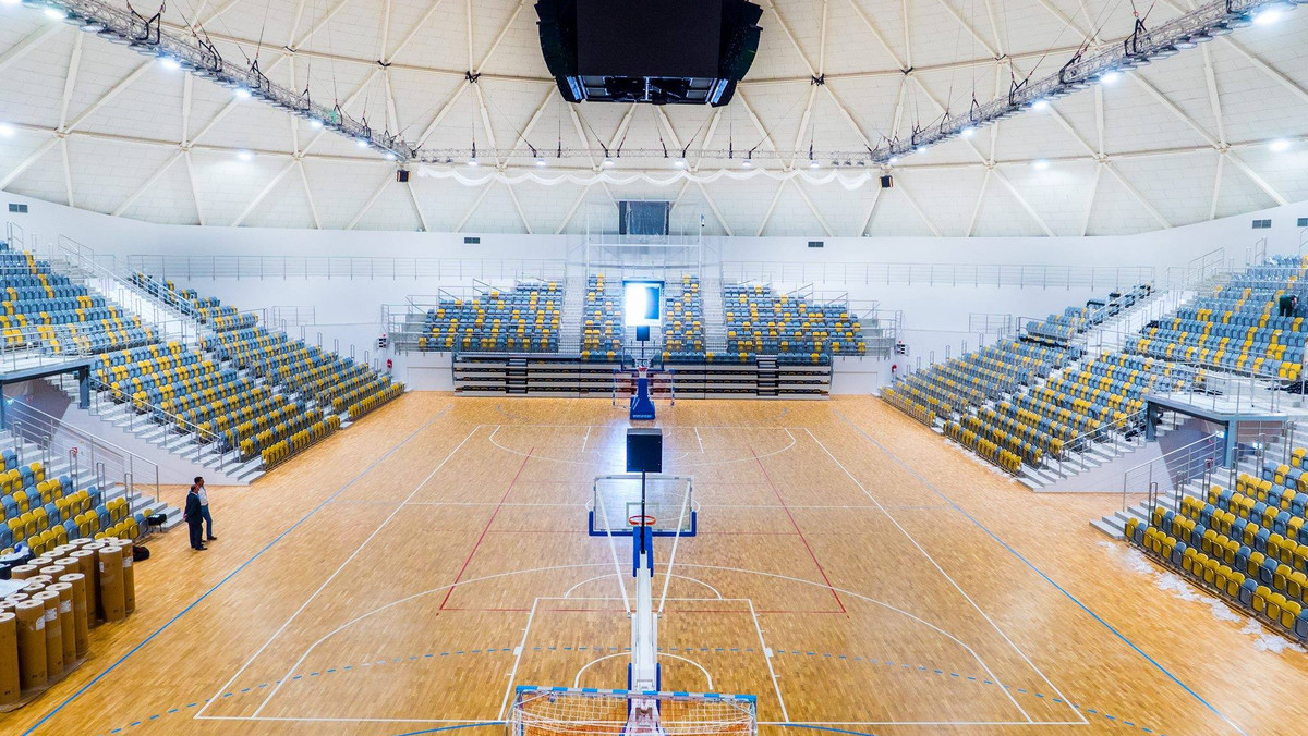 Wszystkie mecze grupowe Polaków na Mistrzostwach Świata w Rosji opolanie będą mogli obejrzeć w strefie kibica w Okrąglaku, która pomieści dwa tysiące fanów. Jeśli biało-czerwoni wyjdą z grupy, każdy kolejny mecz reprezentacji na mundialu także będzie transmitowany na dużym ekranie w Okrąglaku. Wstęp do strefy będzie bezpłatny.