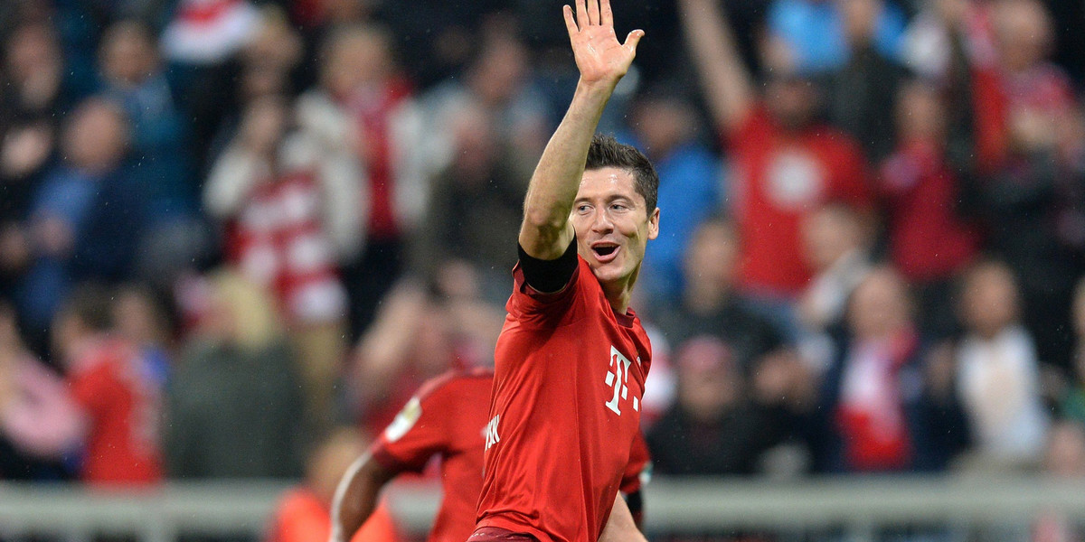 robert lewandowski mecz bayern wolsburg