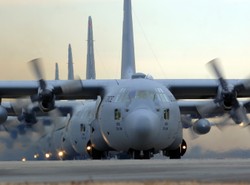 Polskie herculesy będą stały na deszczu