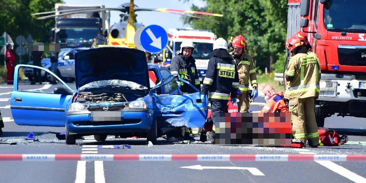 Makabryczny wypadek. 77-latek zderzył się z motocyklistą. Obaj nie żyją