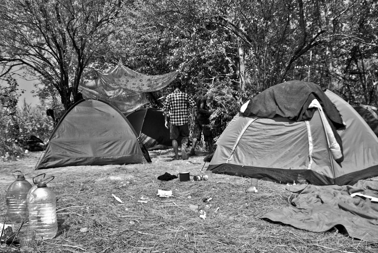 Uchodźcy w Suboticy, Serbia