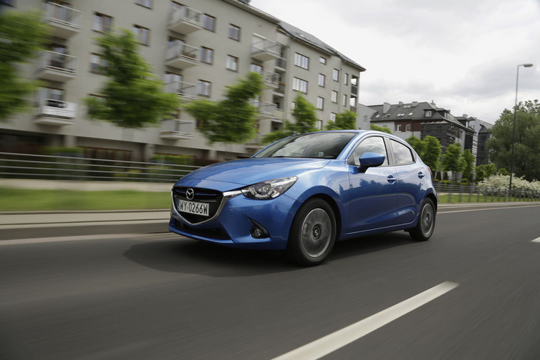 Wygodnie, ale drogo - test Mazdy 2 1.5 Skyactiv-G