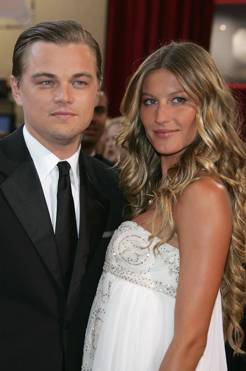 Leonardo DiCaprio i Gisele Bundchen podczas Oscarów, 2005 r.
