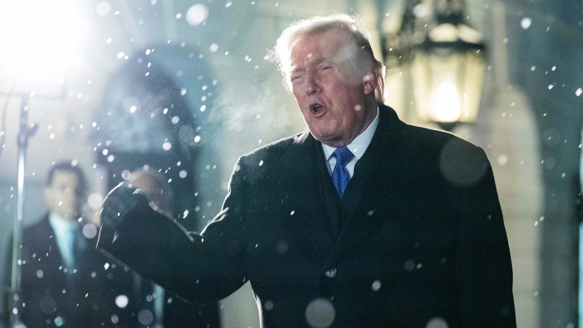 Donald Tramp ispred Bele kuće 6. februara